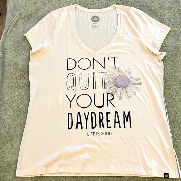 Don’t Quit Your Daydream Life Is Good Tee Shirt White Lavender Daisy Size XL - Picture 2 of 12